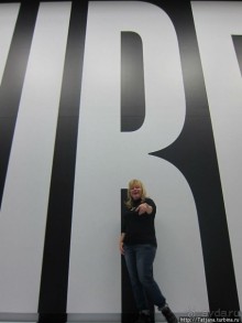 Альбом отзыва "Обновленный музей Современного исусства"