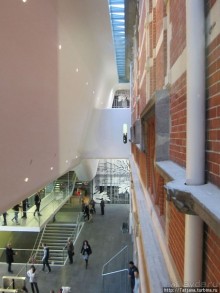 Альбом отзыва "Обновленный музей Современного исусства"