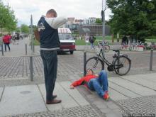 Берлинская стена и ее лики... грустные и повеселее