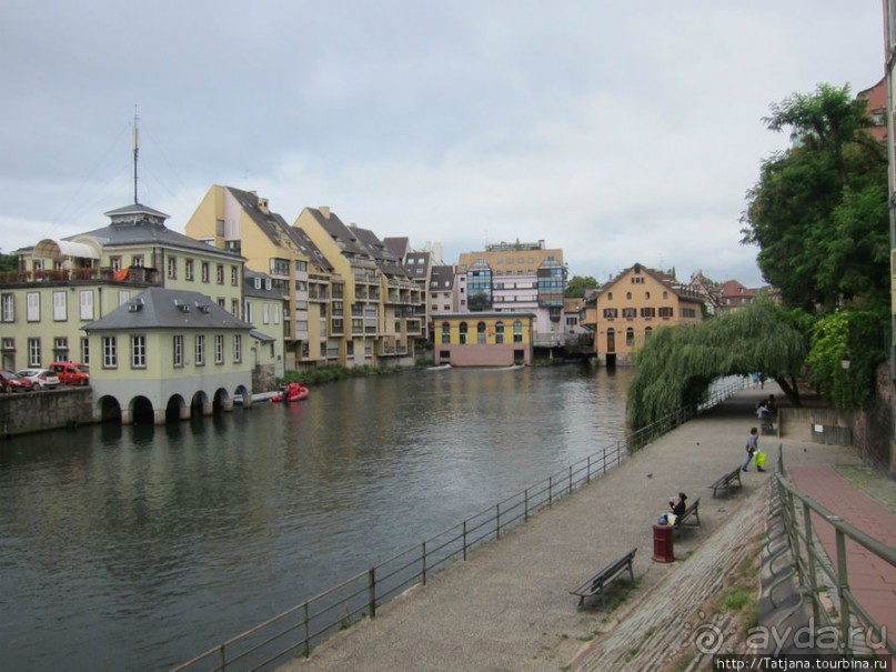 Архитектура и цветы Страсбурга.