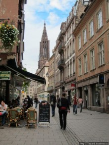 Архитектура и цветы Страсбурга.