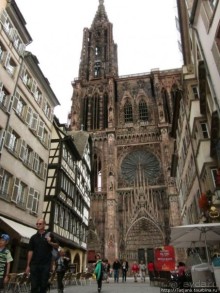 Архитектура и цветы Страсбурга.