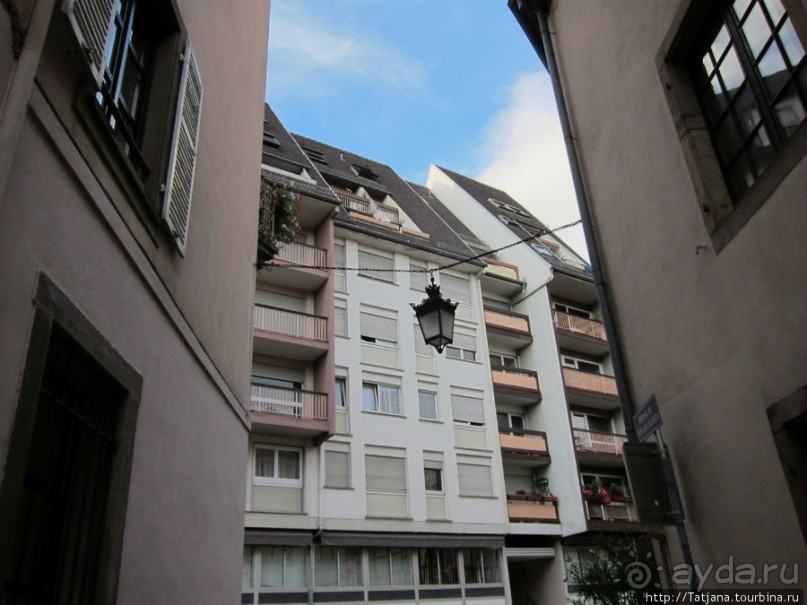 Архитектура и цветы Страсбурга.