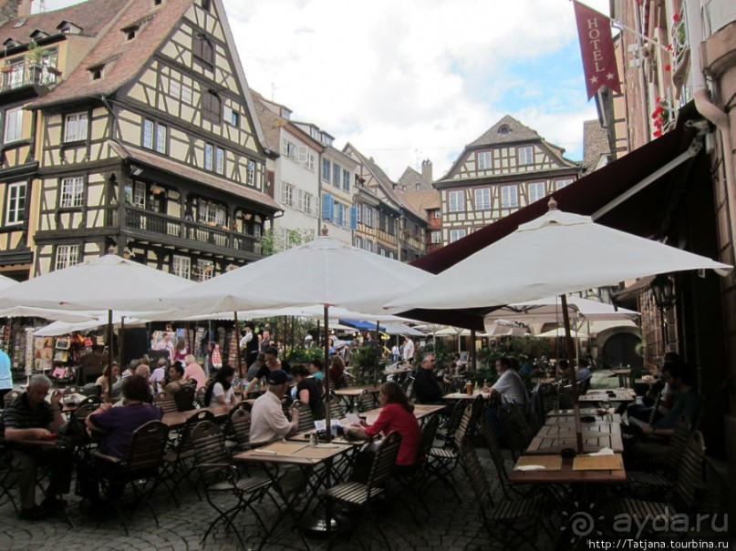 Архитектура и цветы Страсбурга.
