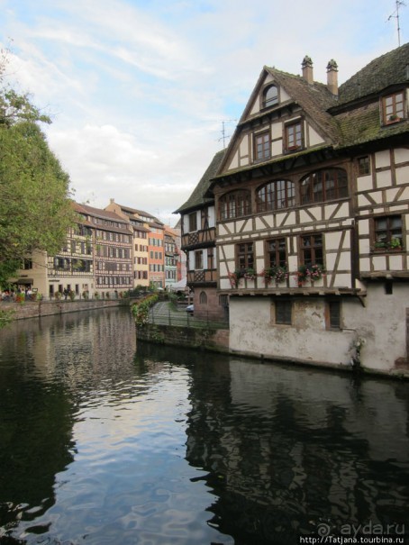 Архитектура и цветы Страсбурга.