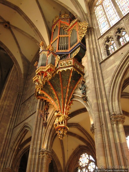 Архитектура и цветы Страсбурга.