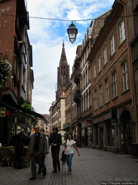 Архитектура и цветы Страсбурга.