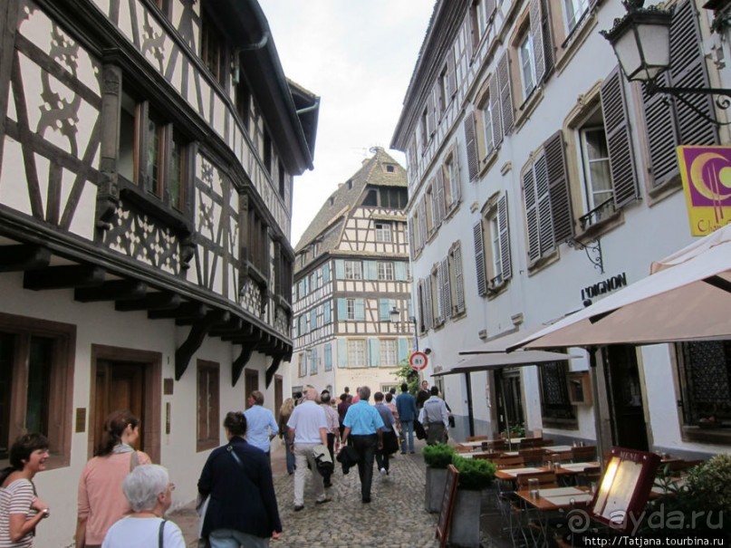 Архитектура и цветы Страсбурга.