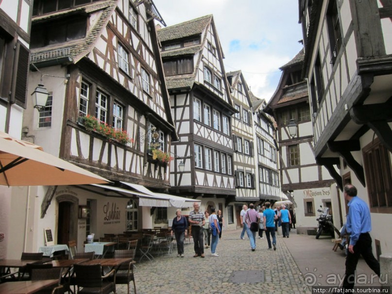 Архитектура и цветы Страсбурга.