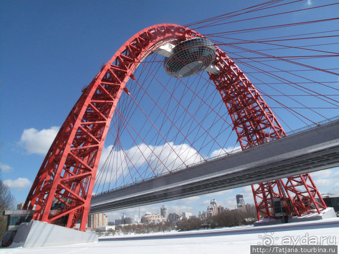 Под мостом на лыжах...