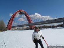 Под мостом на лыжах...