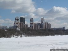 Под мостом на лыжах...