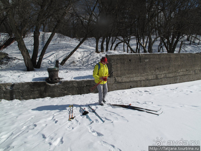 Под мостом на лыжах...