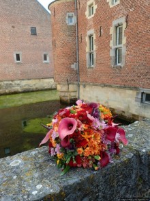 Конкурс шляпок на фестивале цветов Fleur Amour