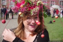 Конкурс шляпок на фестивале цветов Fleur Amour