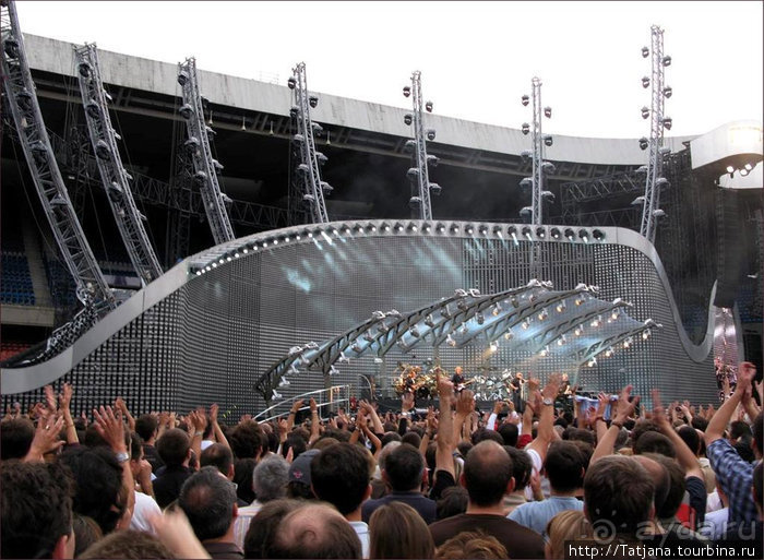 На форуме вы спрашивали фото о Париже...?