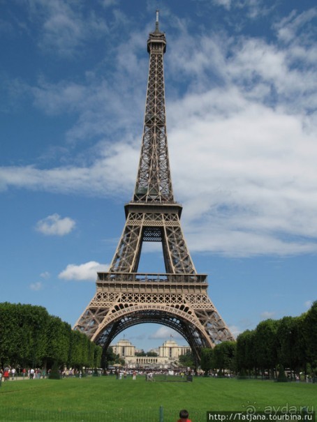 На форуме вы спрашивали фото о Париже...?