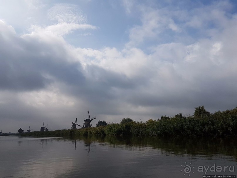 Альбом отзыва "Kinderdijk, мельницы — история Голландии"