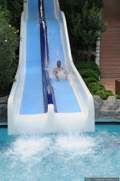 Аквапарк для детей и уроки тенниса для взрослых