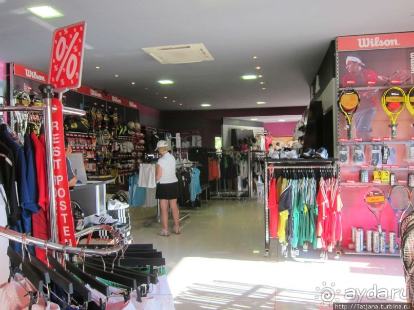 Аквапарк для детей и уроки тенниса для взрослых