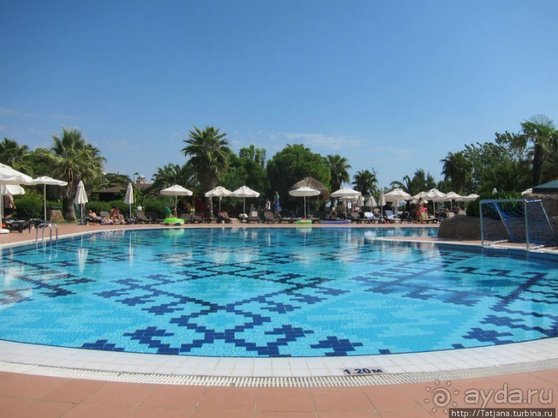 Аквапарк для детей и уроки тенниса для взрослых