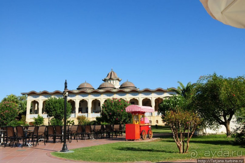 Аквапарк для детей и уроки тенниса для взрослых