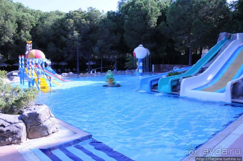 Аквапарк для детей и уроки тенниса для взрослых