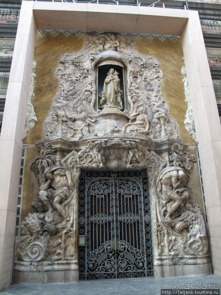 Музей керамики - одна из главных достопремечательностей.