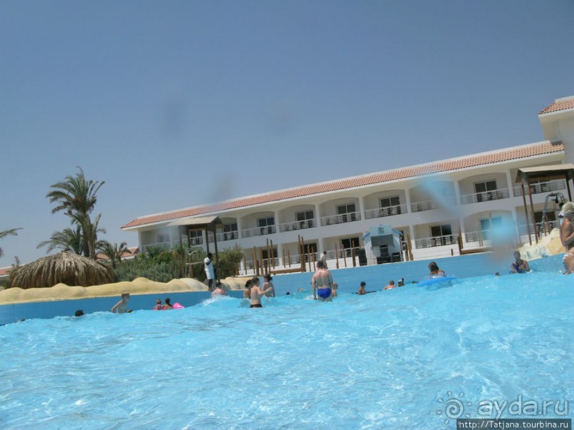 Замечательный отель с аквапарком в центре Хургады