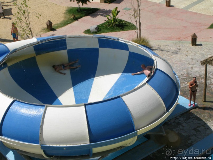 Замечательный отель с аквапарком в центре Хургады