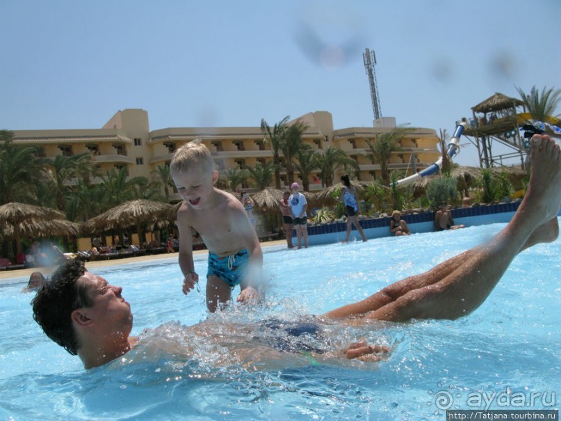 Замечательный отель с аквапарком в центре Хургады