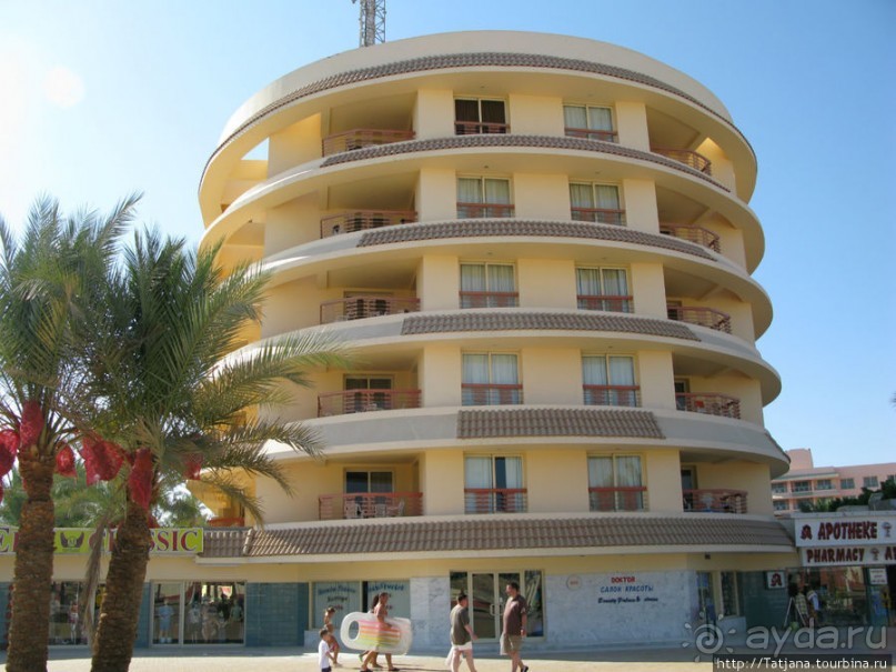 Замечательный отель с аквапарком в центре Хургады