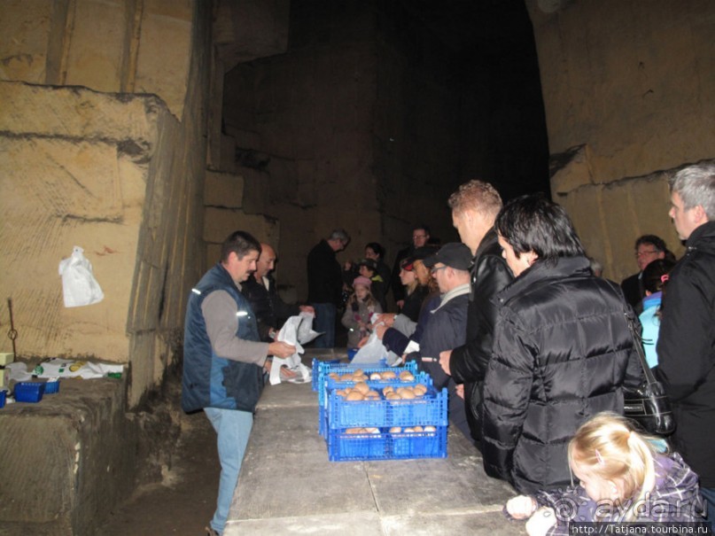 Мергель и шампиньоны из пещер в Канне.