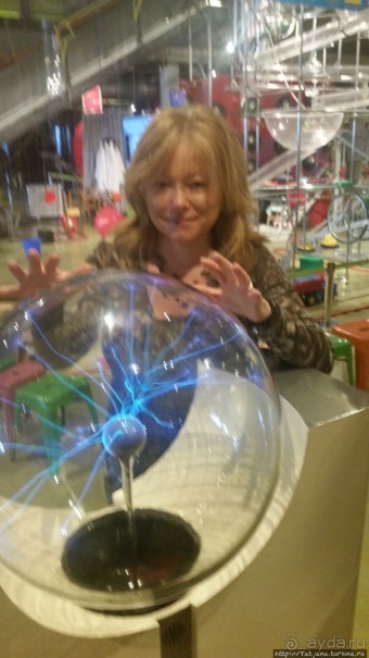 Веселенький и активно-познавательный музей Nemo