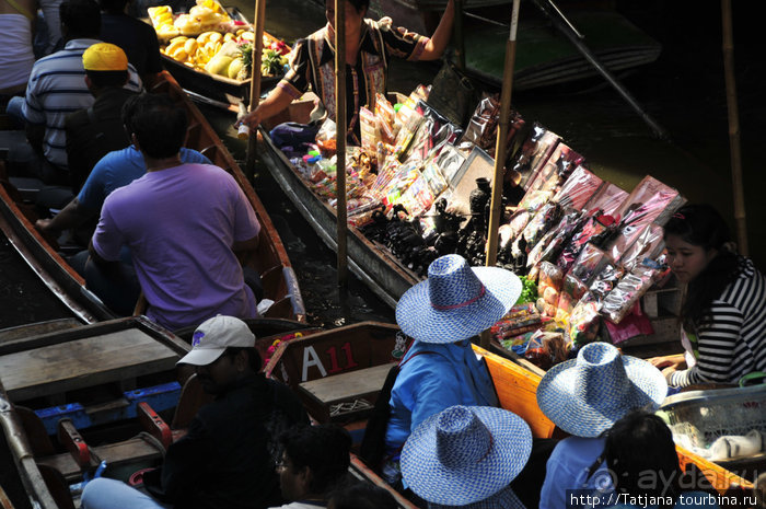 Чемоданы берите в Таиланд полупустые...