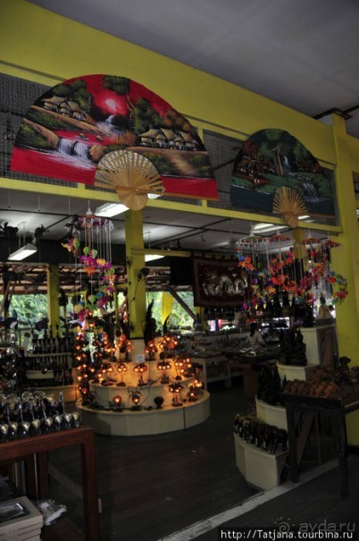 Чемоданы берите в Таиланд полупустые...