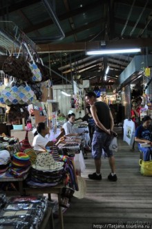 Чемоданы берите в Таиланд полупустые...