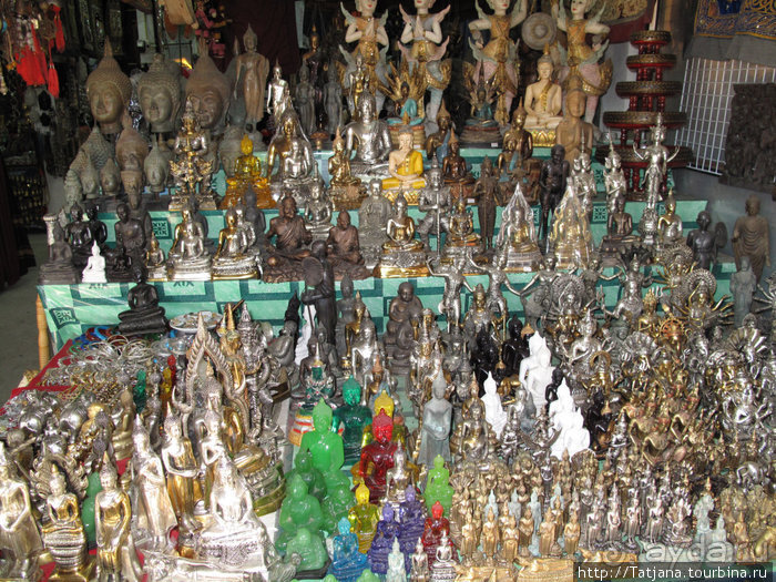 Чемоданы берите в Таиланд полупустые...