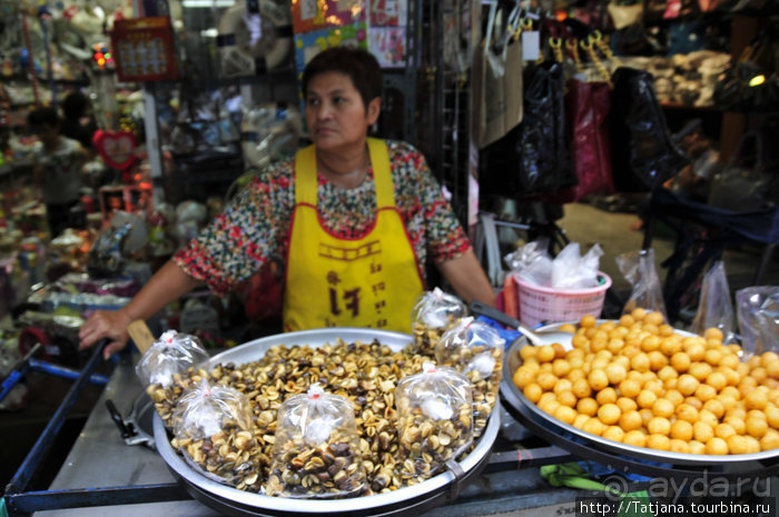Чемоданы берите в Таиланд полупустые...