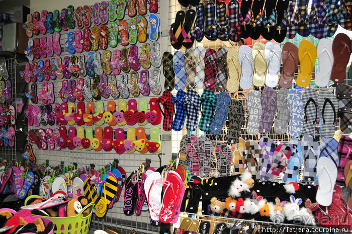 Чемоданы берите в Таиланд полупустые...