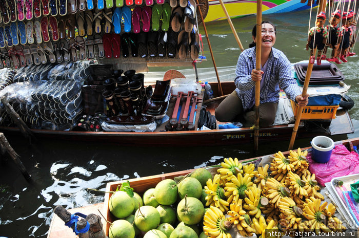 Чемоданы берите в Таиланд полупустые...