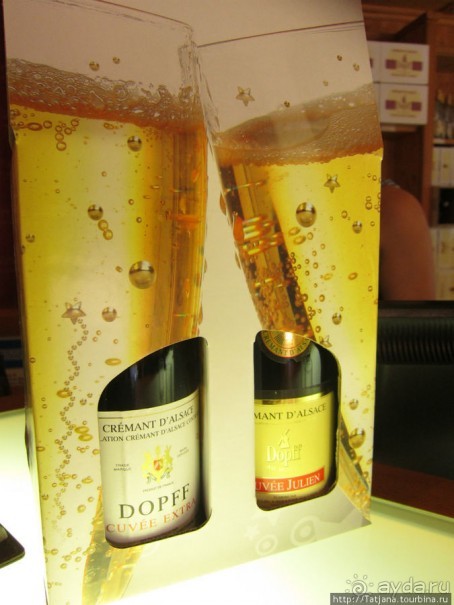 Элзаские вина и одна из самых красивых деревень Франции.