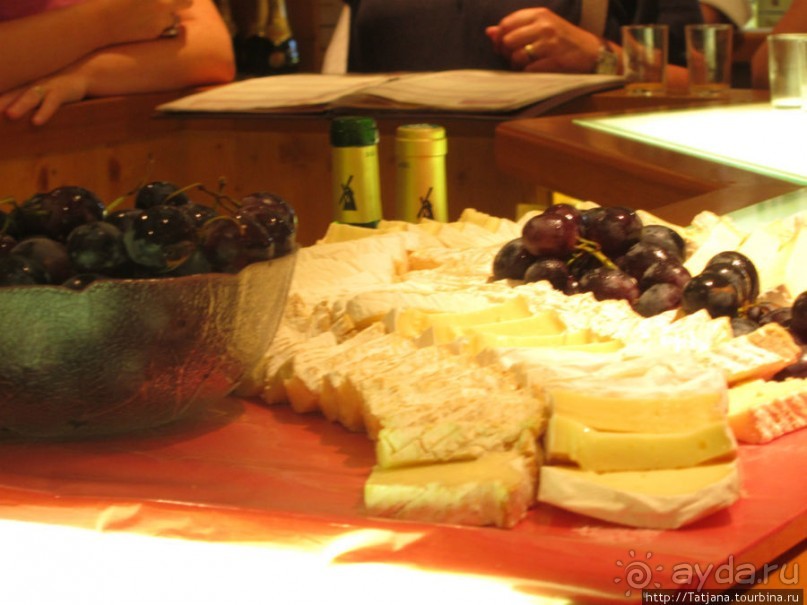 Элзаские вина и одна из самых красивых деревень Франции.