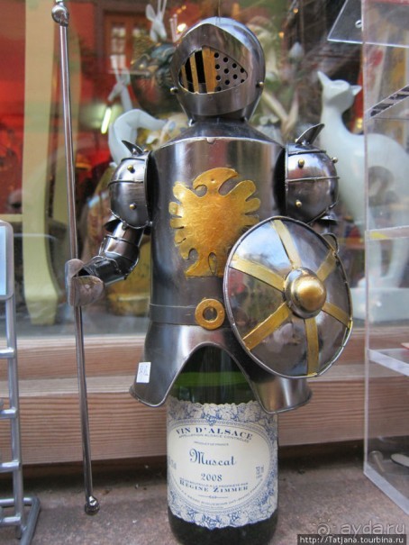 Элзаские вина и одна из самых красивых деревень Франции.