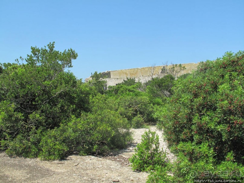 Остров Козада и руины военно-морского форта