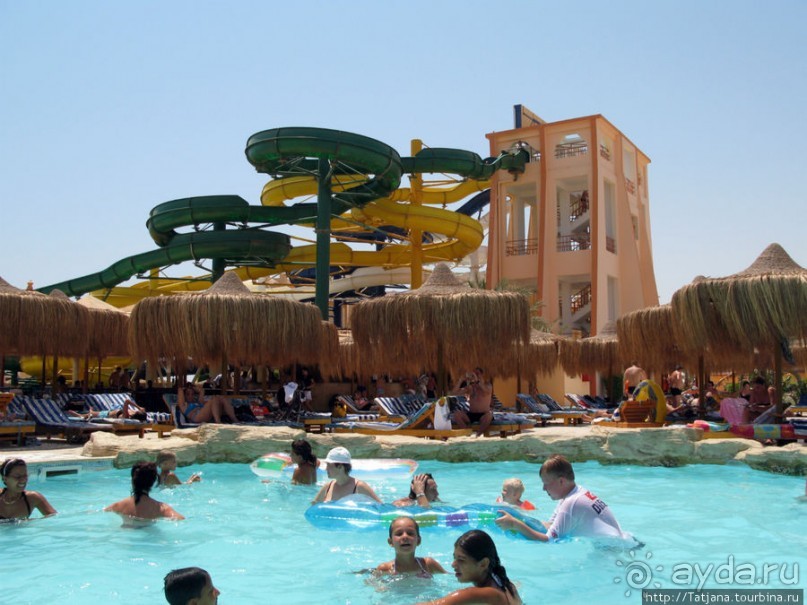 Замечательный отель для отдыха с детьми "Albatros Resort"-