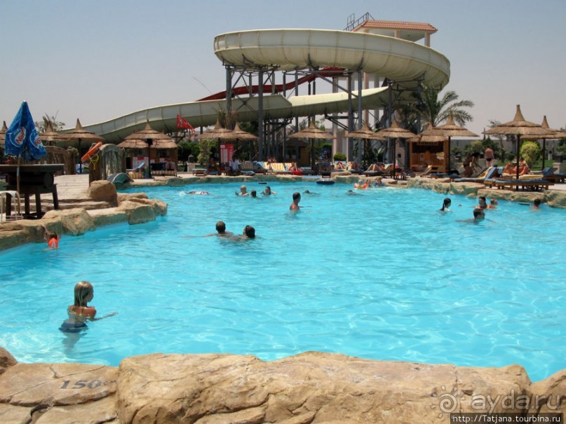 Замечательный отель для отдыха с детьми "Albatros Resort"-