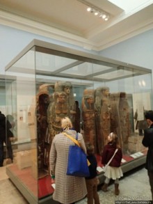 Альбом отзыва "Ценные экспонаты Британского музея и Розеттский камень"