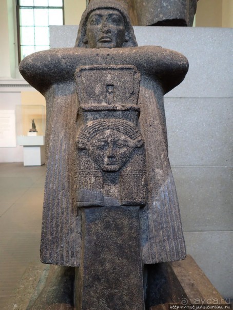 Ценные экспонаты Британского музея и Розеттский камень