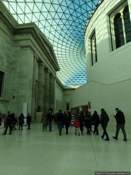 Ценные экспонаты Британского музея и Розеттский камень